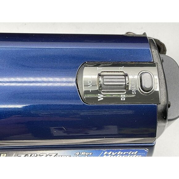 JVC Everio GZ-MG330AU Camcorder Bundle 30GB HDD 35x Optical Zoom WORKS Remote - Picture 9 of 9